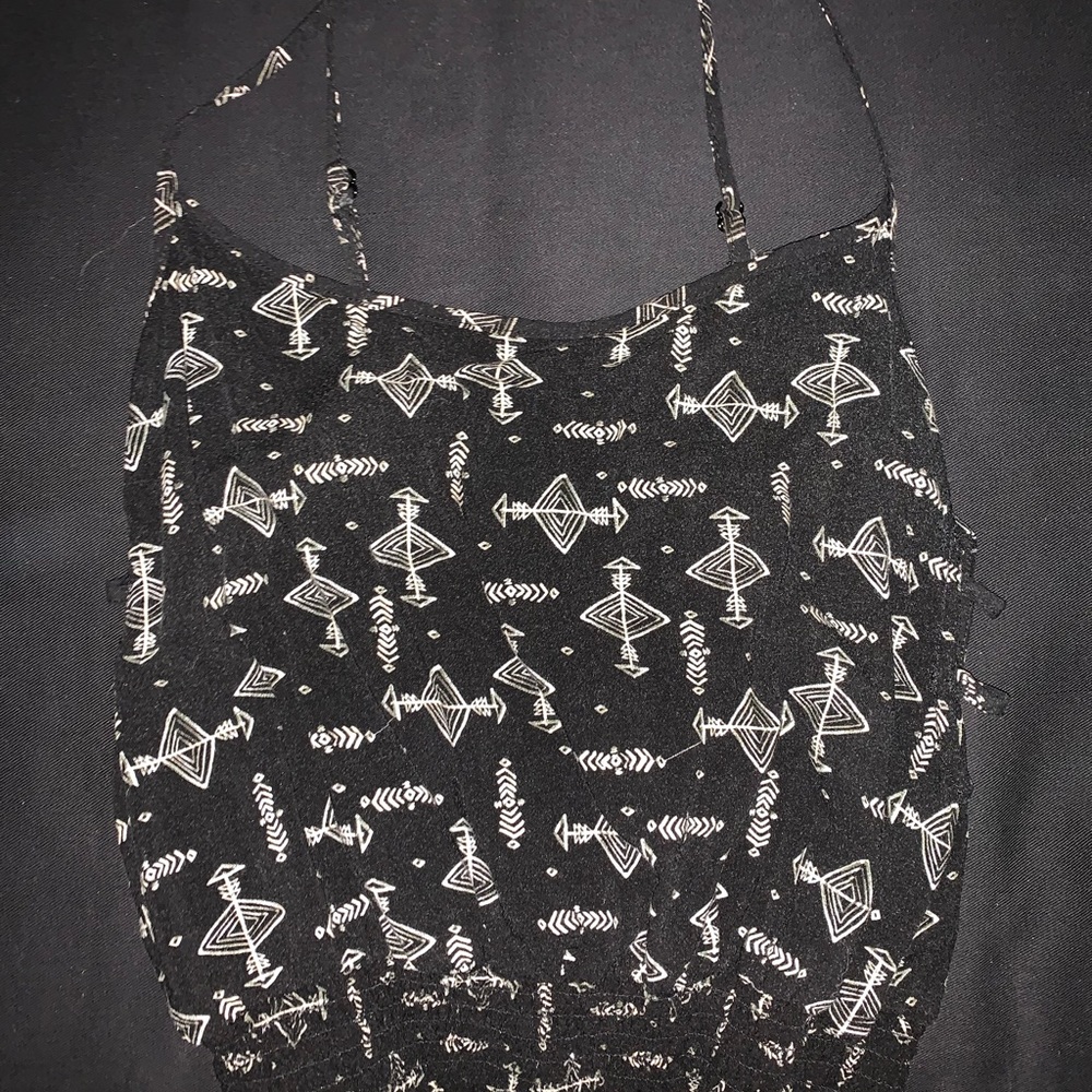 Black and white geometric print cutout crop top